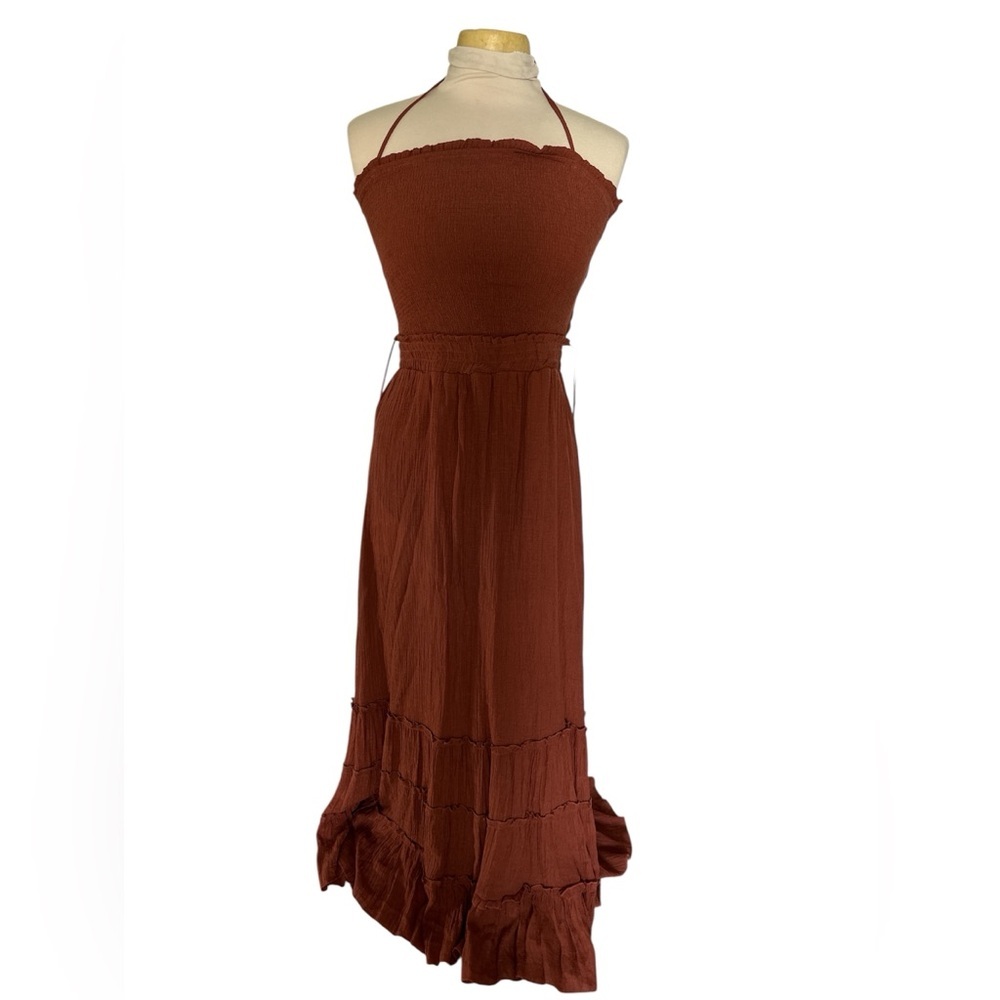 Gorgeous flowly boho dress!
